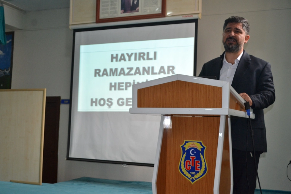 Hakkâri Kapalı Ceza İnfaz Kurumunda “Tevazu” Konferansı