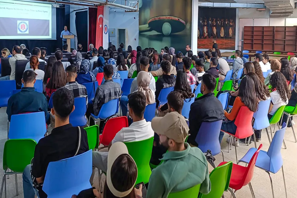 Fakültemiz Öğrencilerine Yönelik Oryantasyon Programı Düzenlendi