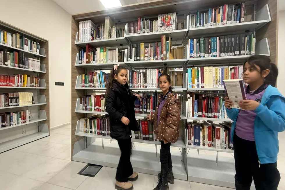 Atatürk İlköğretim Okulu Öğrencileri Kütüphanemizi Ziyaret Etti